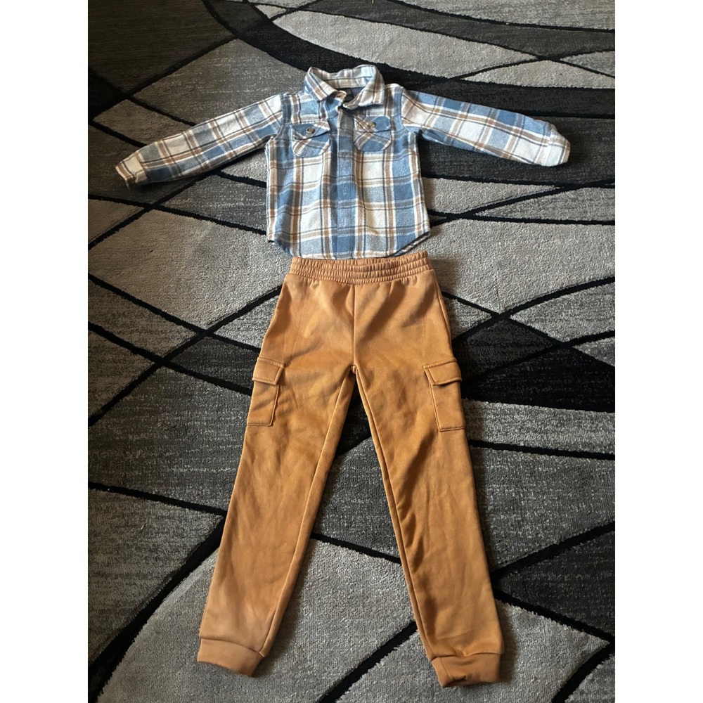 Quad Seven Boys Plaid Flannel Shirt and Cargo Jogger Pants Set Blue Tan Size 7